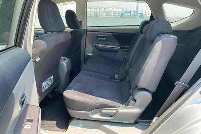 2014 Toyota Prius - Thumbnail