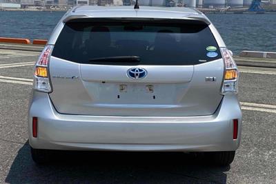 2014 Toyota Prius - Thumbnail