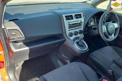 2014 Toyota Ractis - Thumbnail