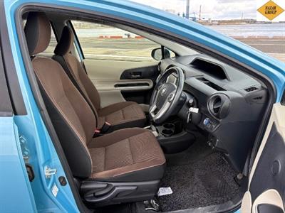 2014 Toyota Aqua - Thumbnail