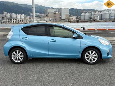 2014 Toyota Aqua - Thumbnail