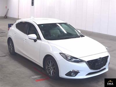2015 Mazda Axela