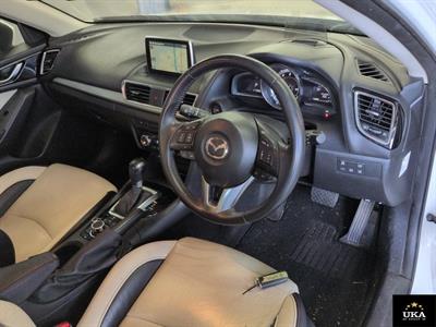 2015 Mazda Axela - Thumbnail