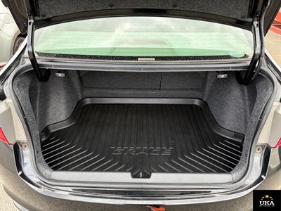 2015 Honda Grace - Thumbnail