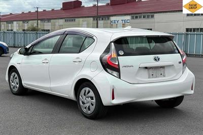 2019 Toyota Aqua - Thumbnail