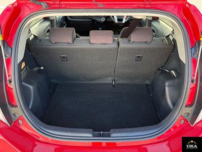 2015 Toyota Aqua - Thumbnail