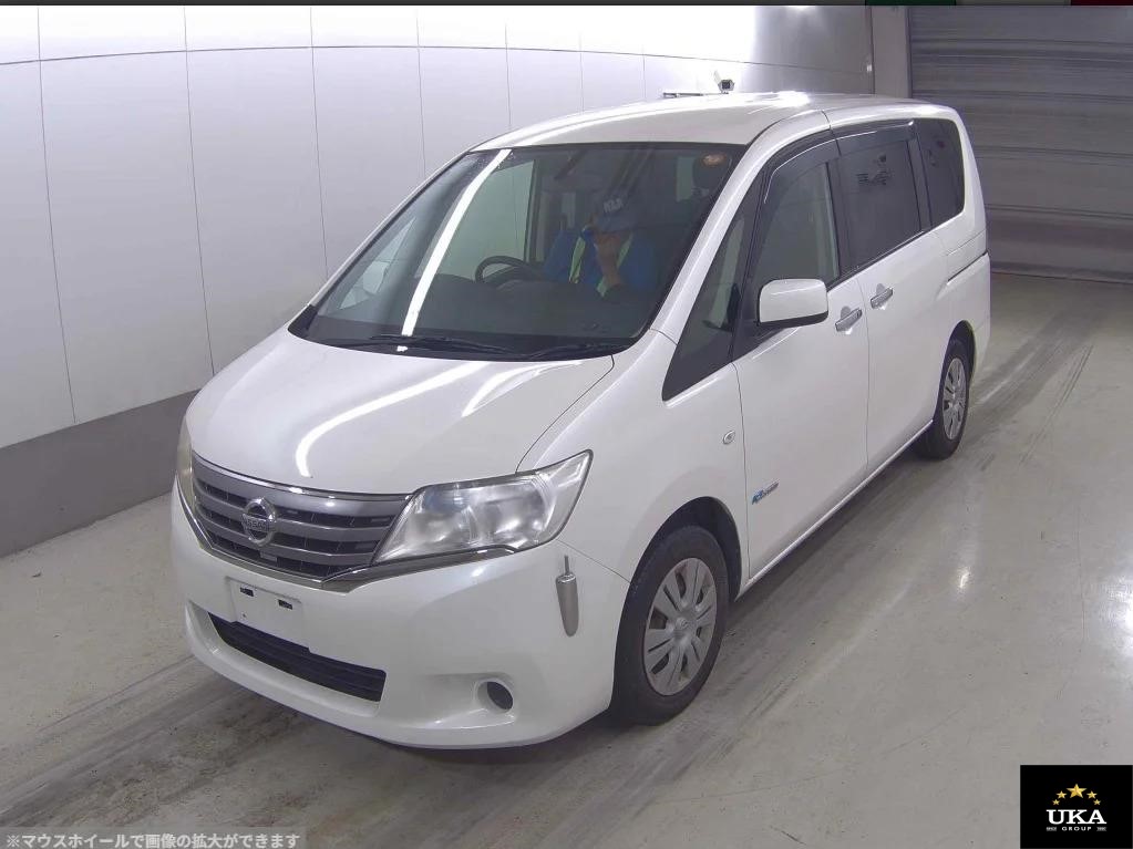 2013 Nissan Serena
