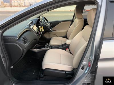 2018 Honda Grace - Thumbnail