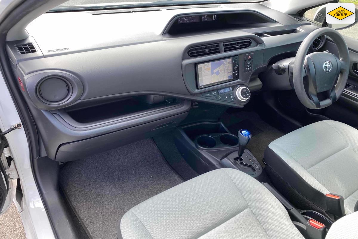 2017 Toyota Aqua