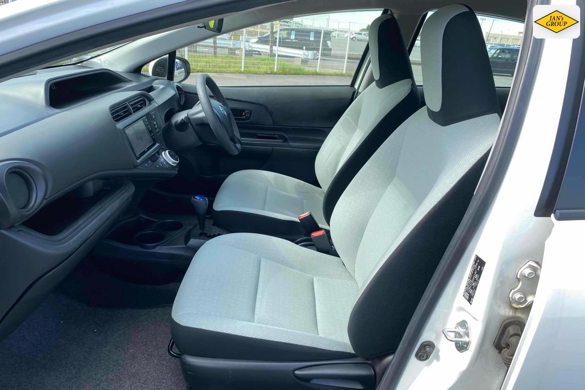 2017 Toyota Aqua