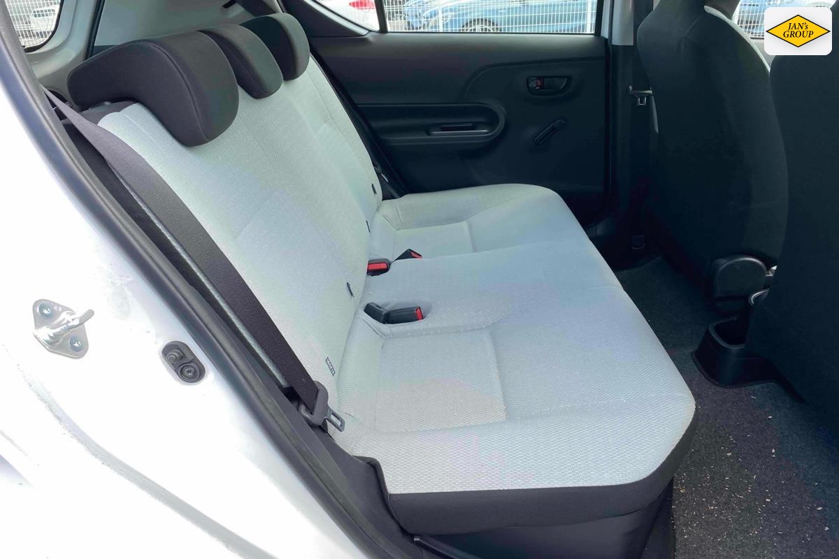 2017 Toyota Aqua