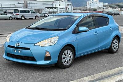 2012 Toyota Aqua - Thumbnail