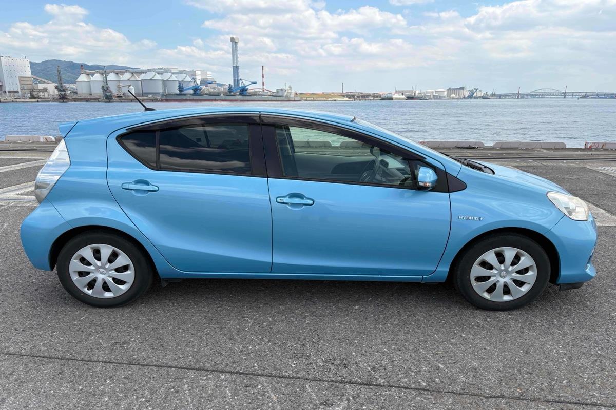 2012 Toyota Aqua