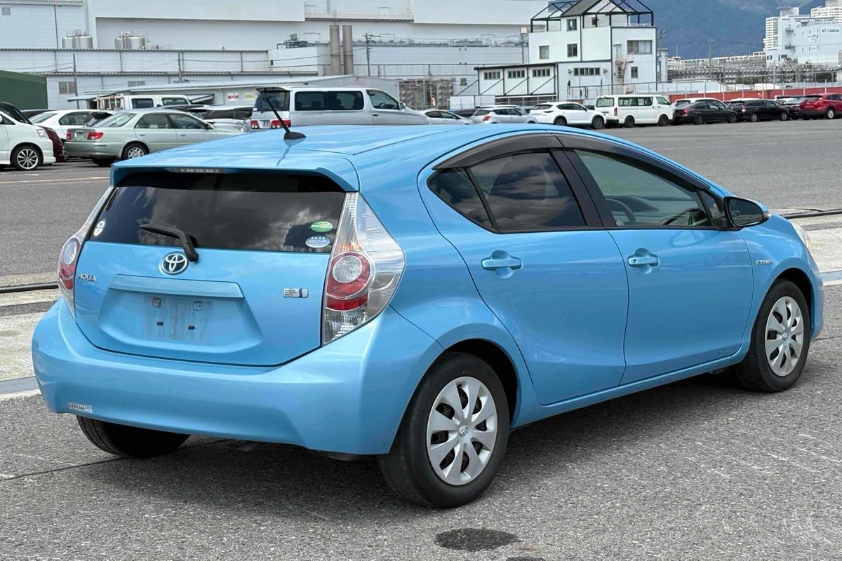 2012 Toyota Aqua