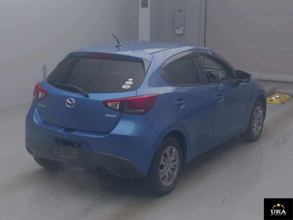 2015 Mazda Demio