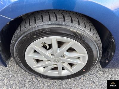 2014 Toyota Prius - Thumbnail