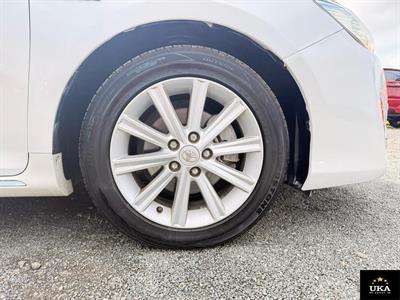 2013 Toyota Camry - Thumbnail