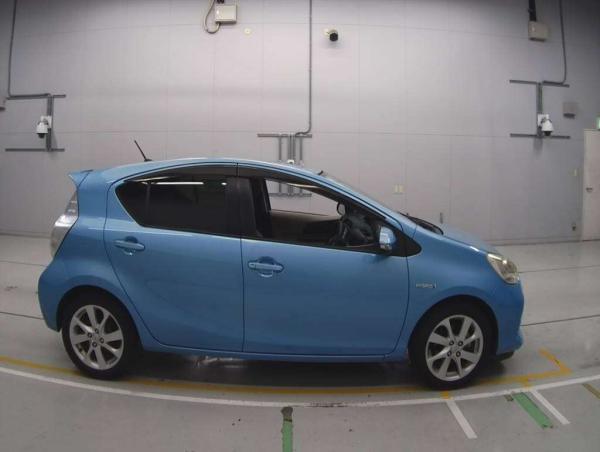 2012 Toyota Aqua