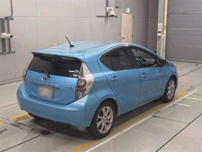 2012 Toyota Aqua - Thumbnail