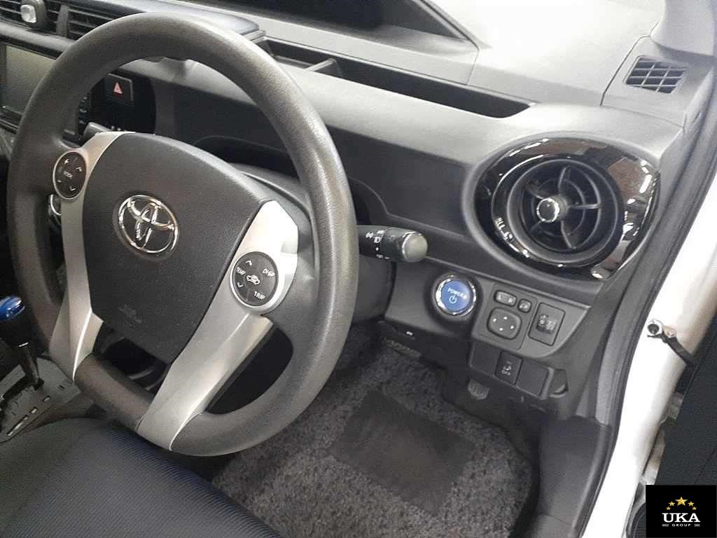 2015 Toyota Aqua
