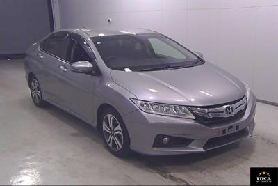 2014 Honda Grace - Thumbnail