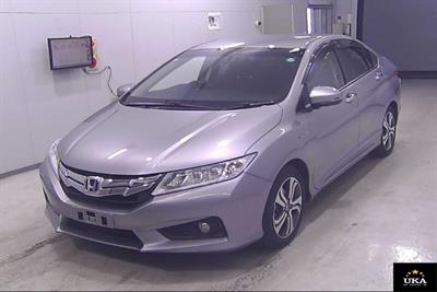 2014 Honda Grace - Thumbnail