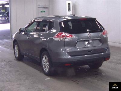 2017 Nissan X-Trail - Thumbnail