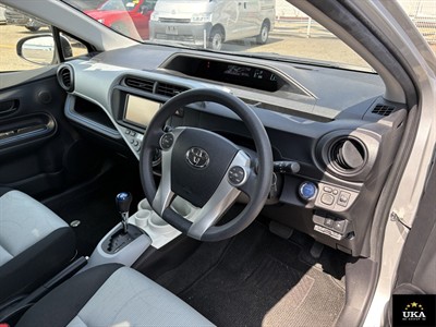 2014 Toyota Aqua - Thumbnail