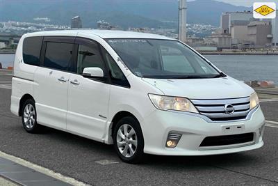 2013 Nissan Serena