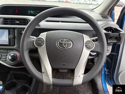 2013 Toyota Aqua - Thumbnail