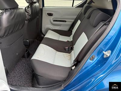 2013 Toyota Aqua - Thumbnail