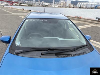 2013 Toyota Aqua - Thumbnail