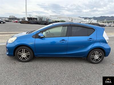 2013 Toyota Aqua - Thumbnail
