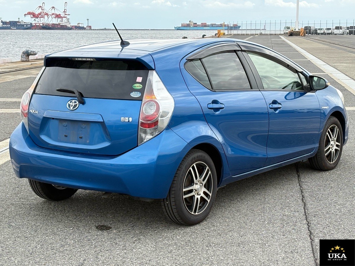 2013 Toyota Aqua