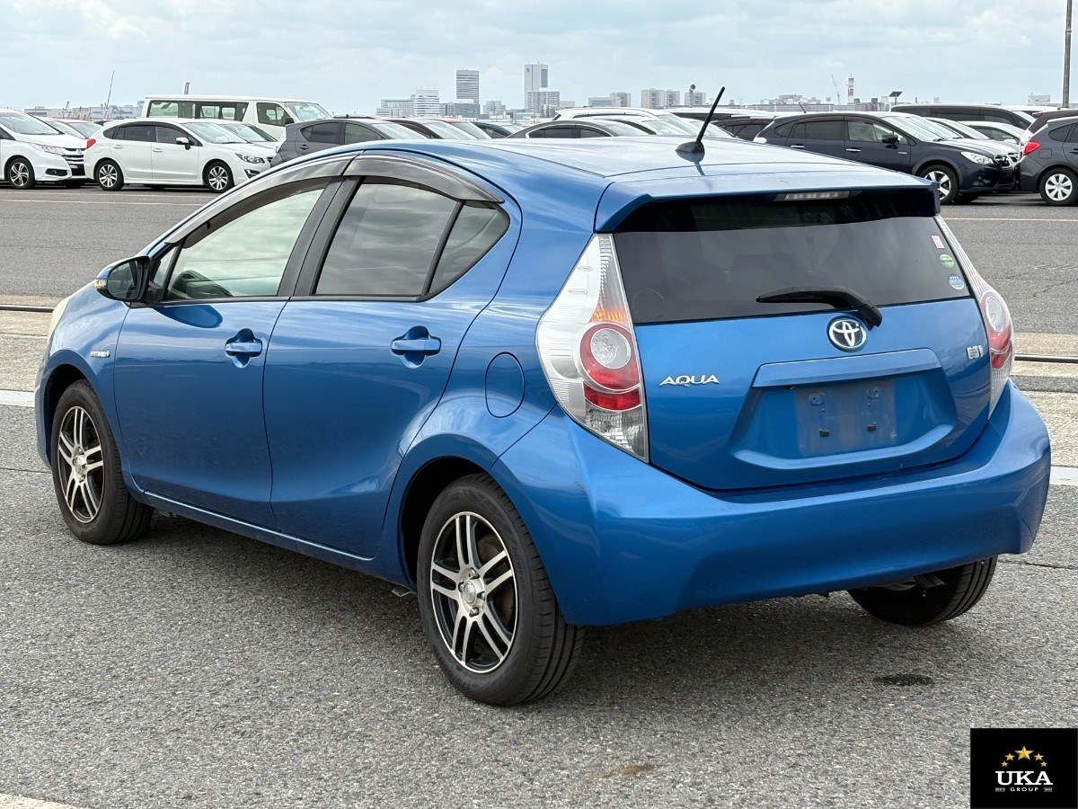 2013 Toyota Aqua