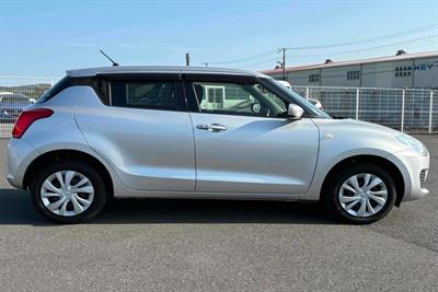 2018 Suzuki Swift - Thumbnail