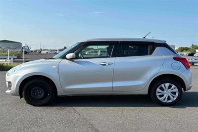 2018 Suzuki Swift - Thumbnail