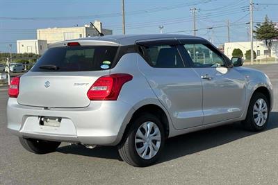 2018 Suzuki Swift - Thumbnail