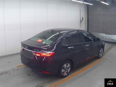 2015 Honda Grace - Thumbnail