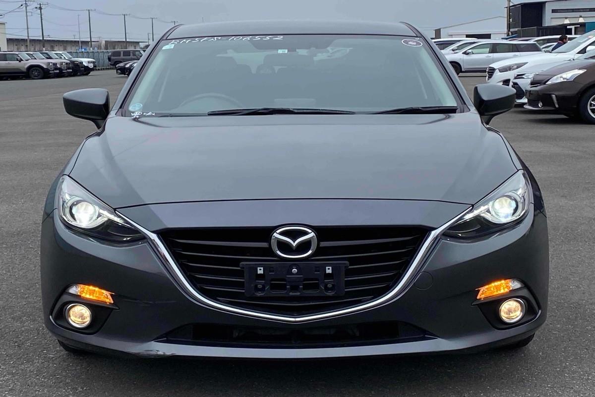 2014 Mazda Axela