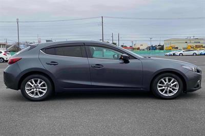 2014 Mazda Axela - Thumbnail