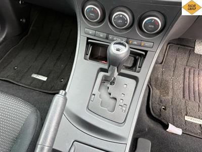 2012 Mazda Axela - Thumbnail