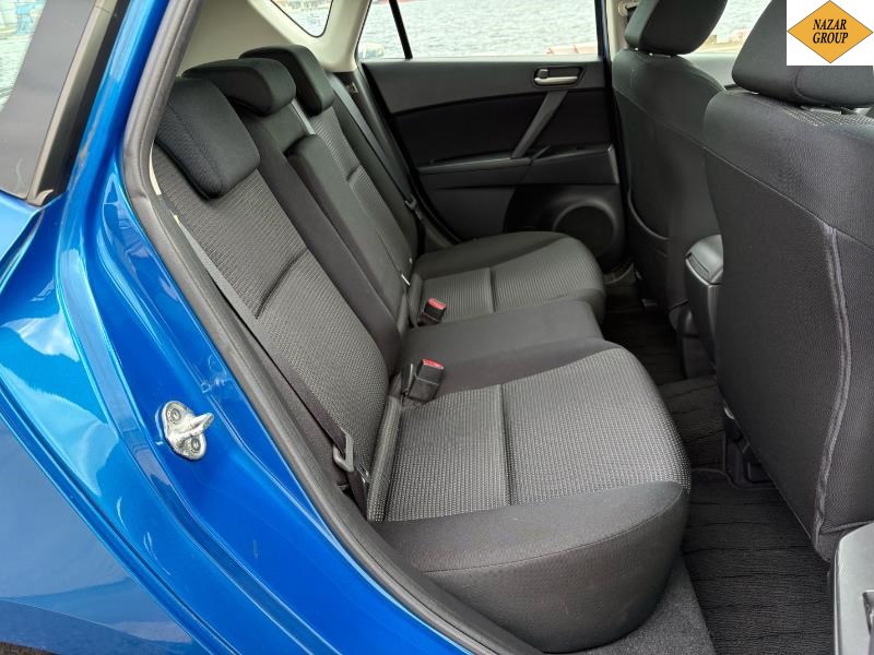 2012 Mazda Axela