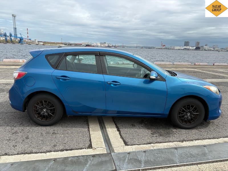2012 Mazda Axela
