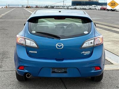 2012 Mazda Axela - Thumbnail