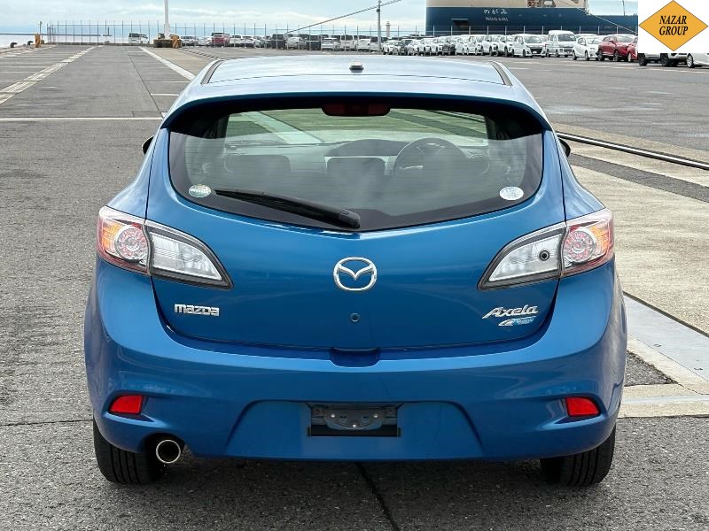2012 Mazda Axela