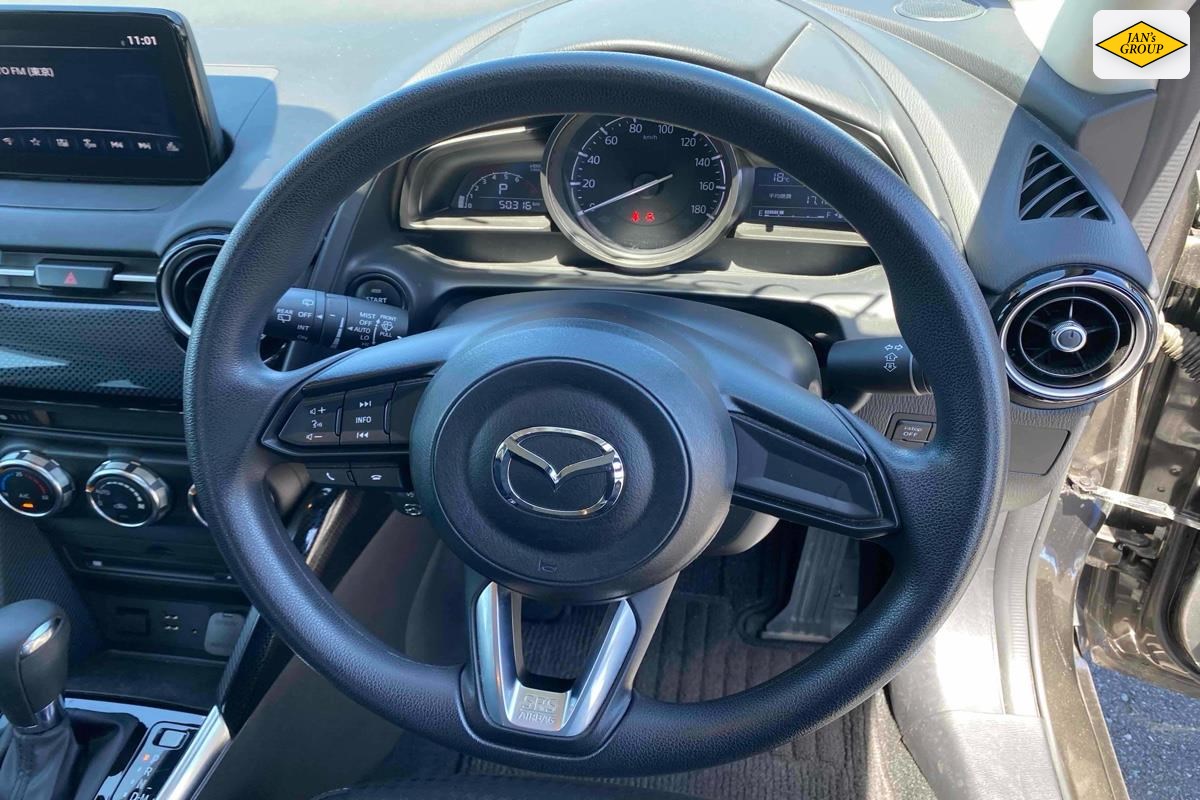 2017 Mazda Demio