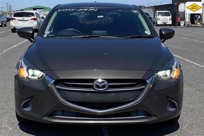 2017 Mazda Demio - Thumbnail