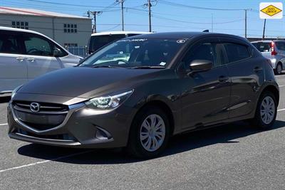 2017 Mazda Demio - Thumbnail
