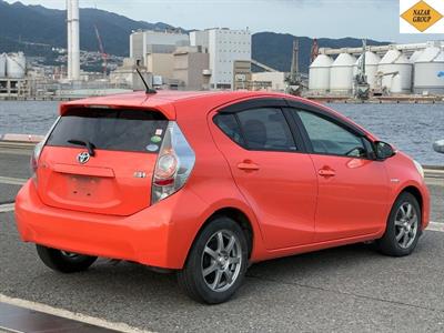 2012 Toyota Aqua - Thumbnail